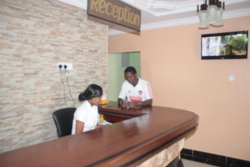 Way Side Hotel image 2